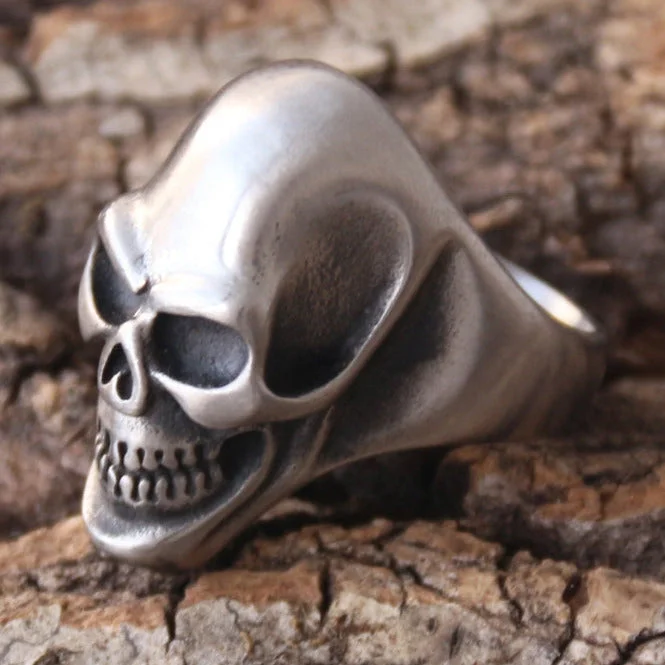 Jimmy - Small - Skull Ring - Brushed Stainless Steel - R38